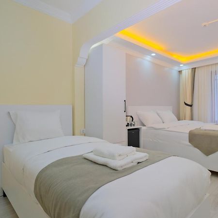 Lucky Hotel Istanbul Exterior foto