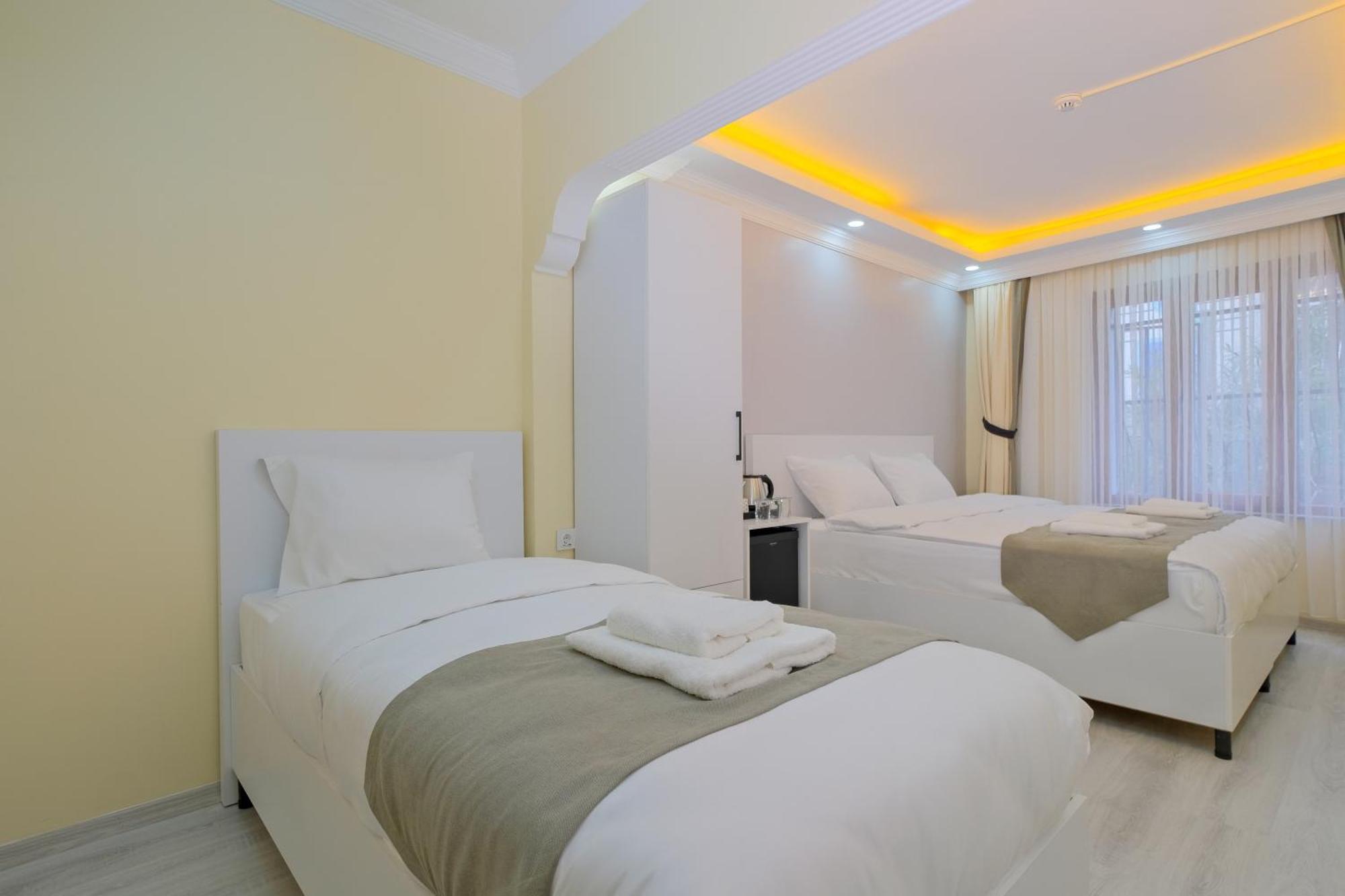 Lucky Hotel Istanbul Exterior foto